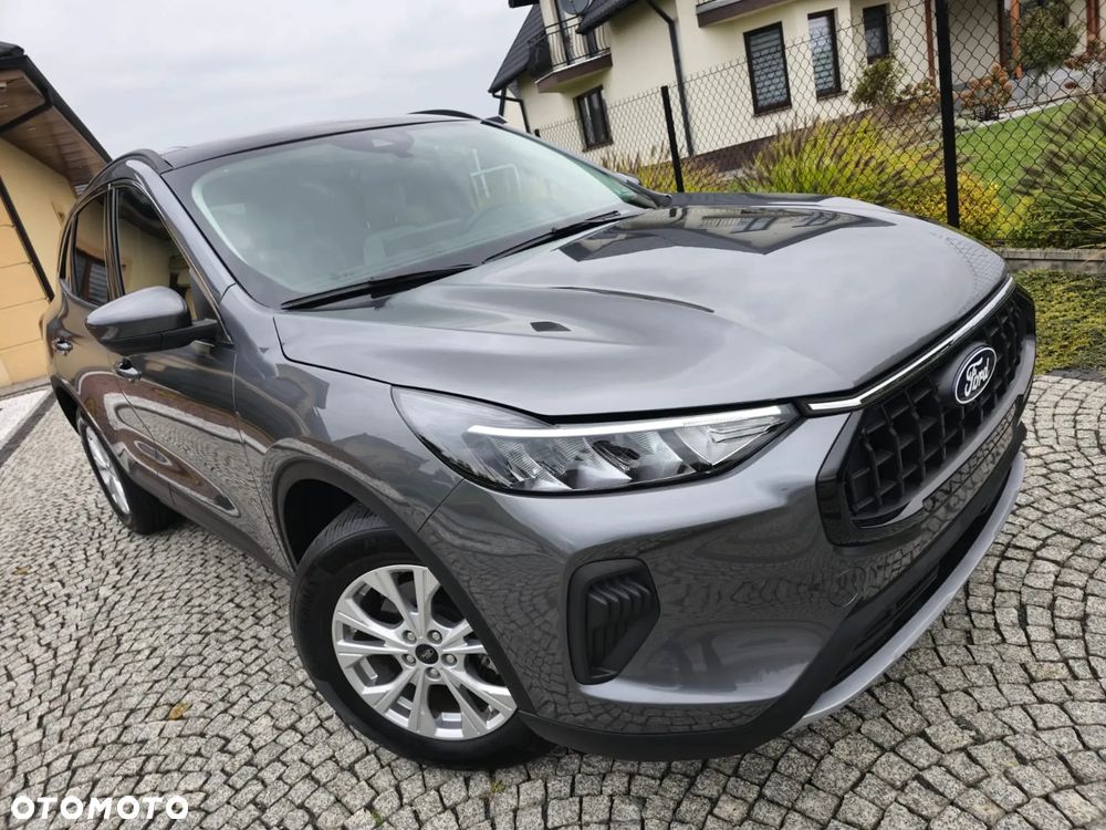 Ford Kuga - 34