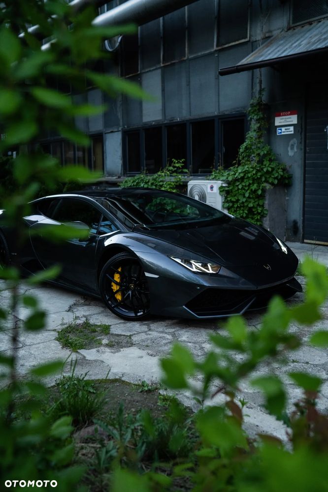 Lamborghini Huracan - 1