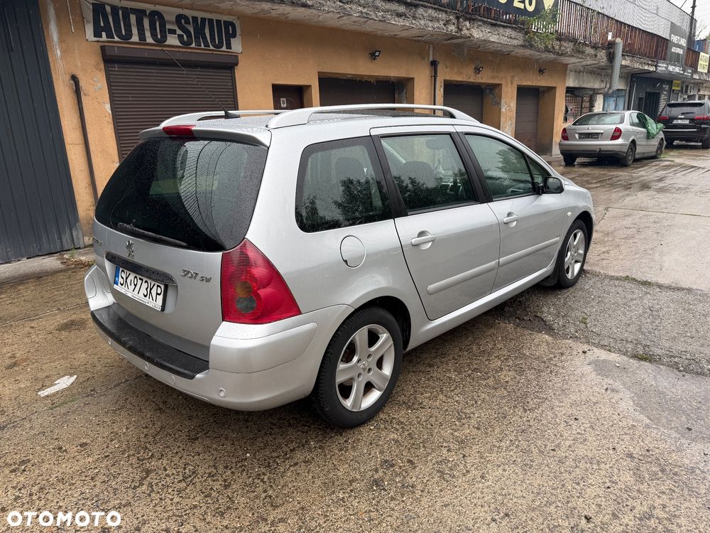 Peugeot 307 1.6 HDi - 11
