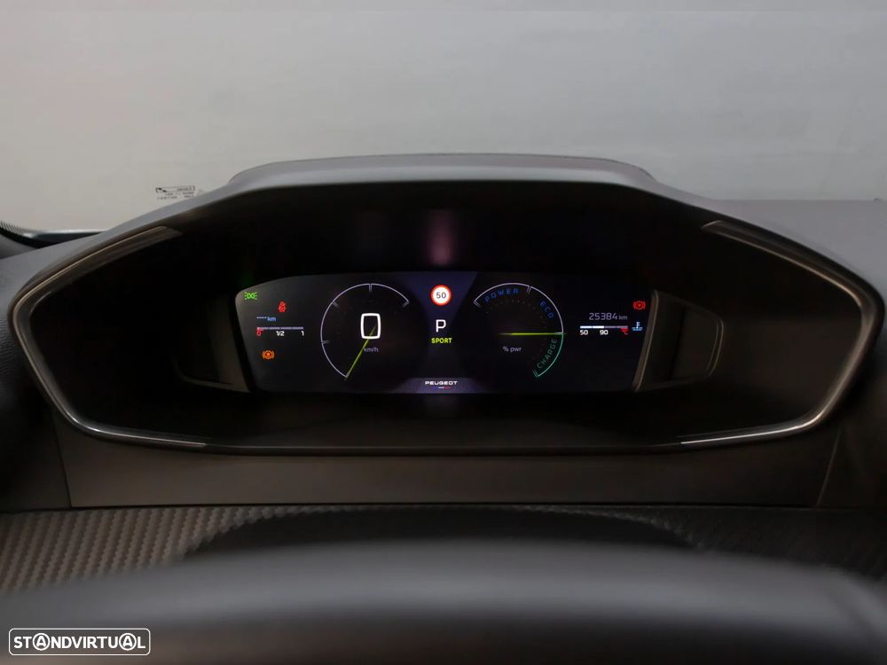 Peugeot 2008 1.2 Hybrid Allure e-DCS6 - 23