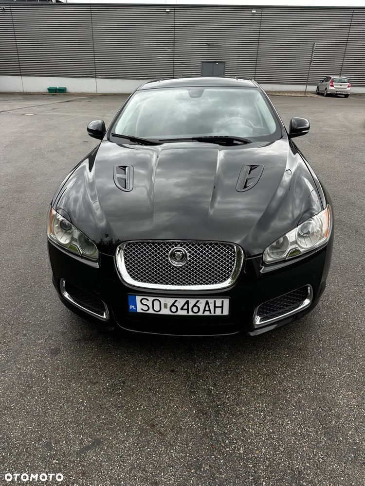 Jaguar XF XFR - 4