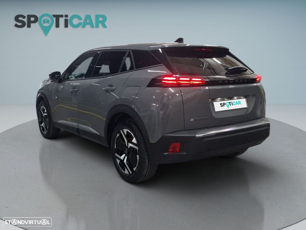 Peugeot e-2008 54 kWh Allure - 6