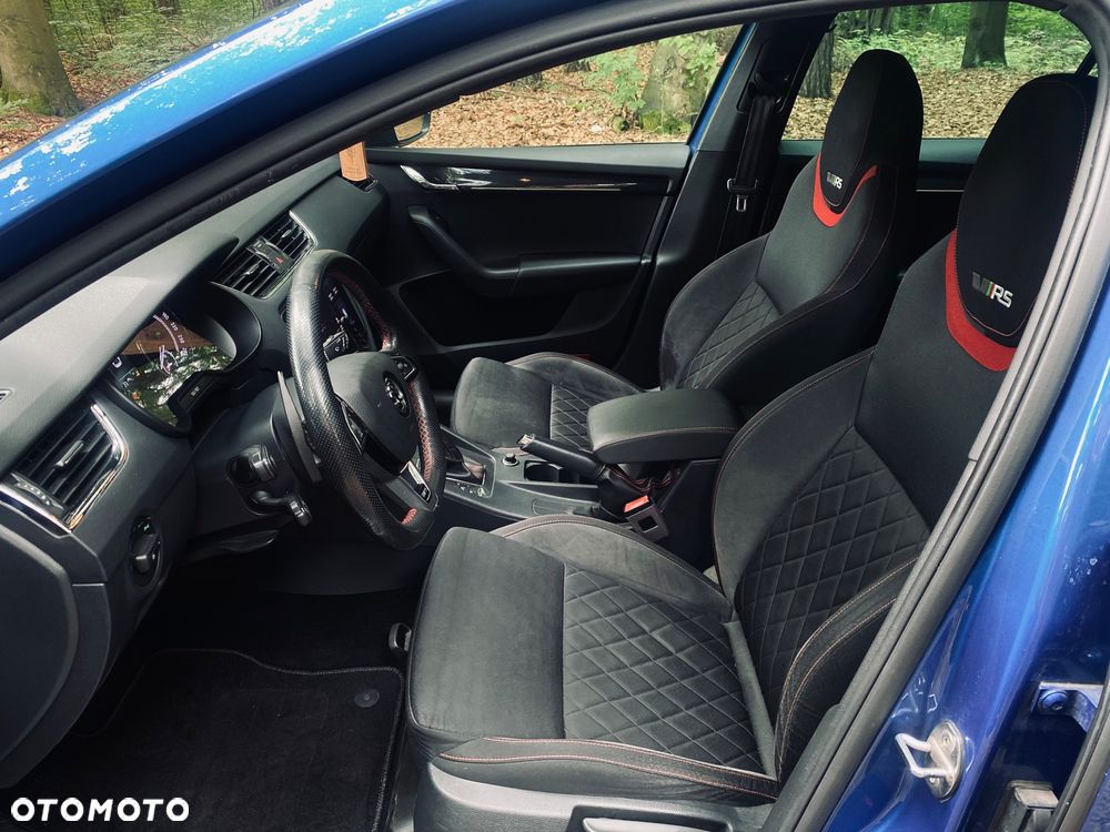 Skoda Octavia 2.0 TDI 4x4 RS DSG - 9
