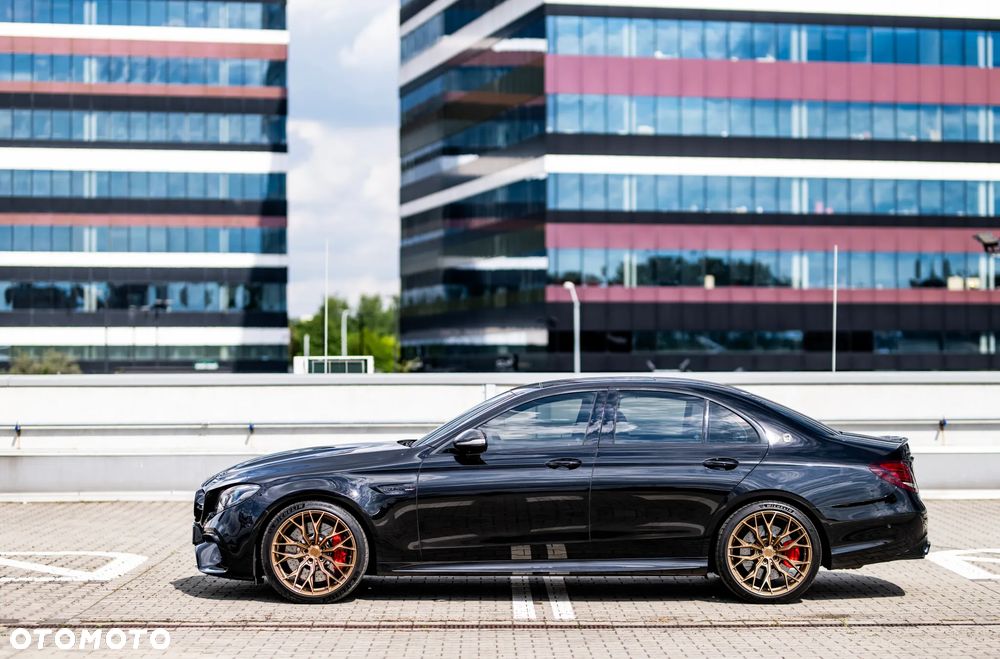 Mercedes-Benz E 2018 photo 5