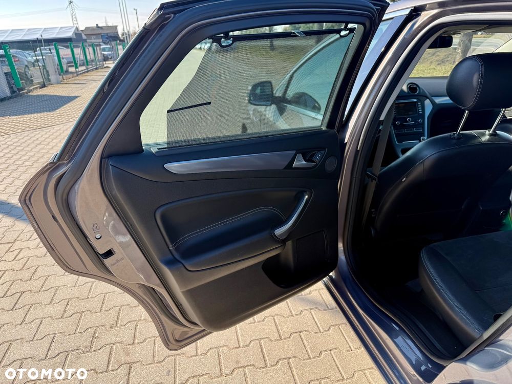 Ford Mondeo 1.6 TDCi ECOnetic Start-Stopp Titanium - 21