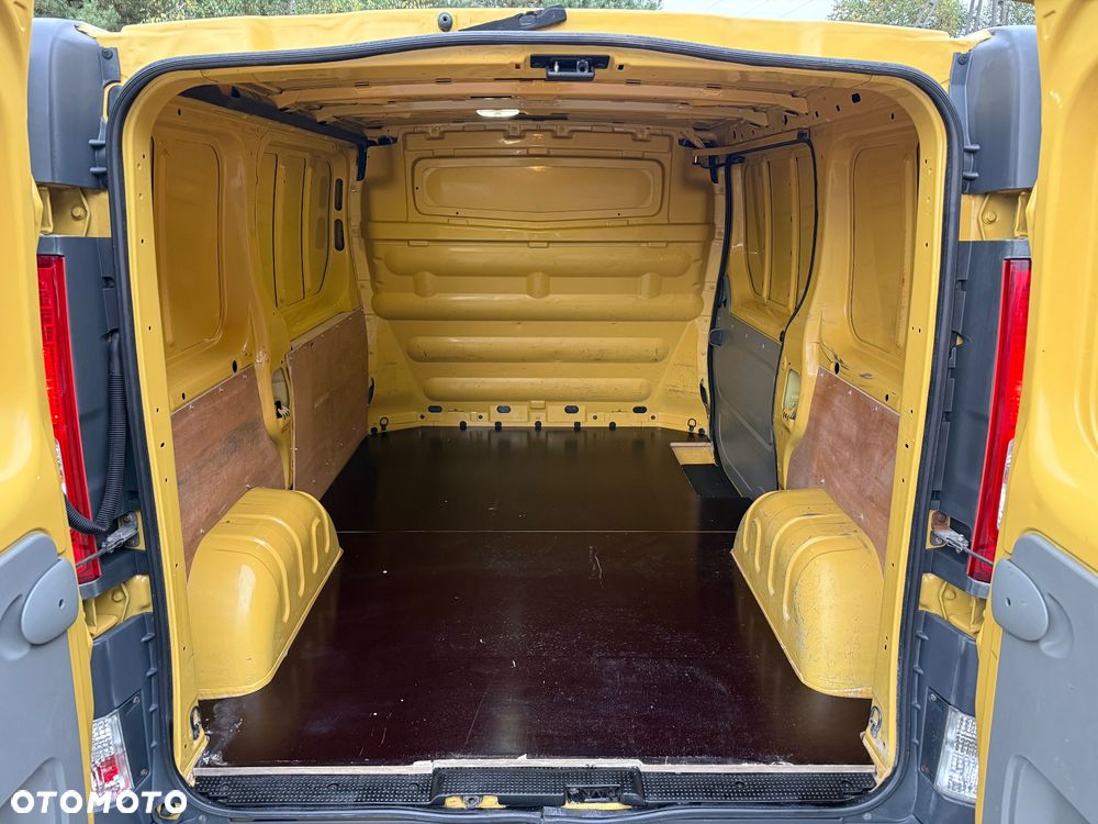 Opel Vivaro - 26