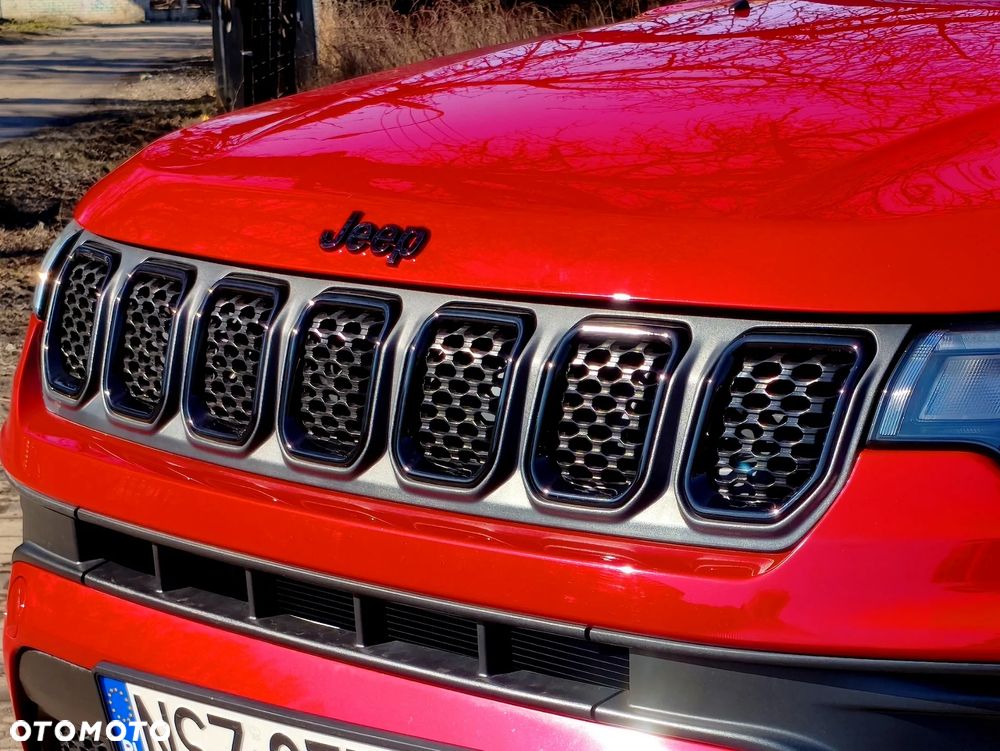 Jeep Compass - 22