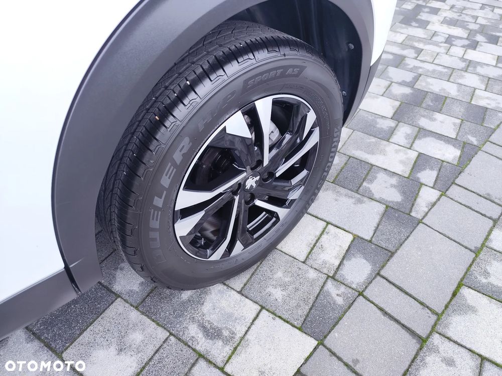 Peugeot 2008 1.2 PureTech Allure S&S EAT8 - 13