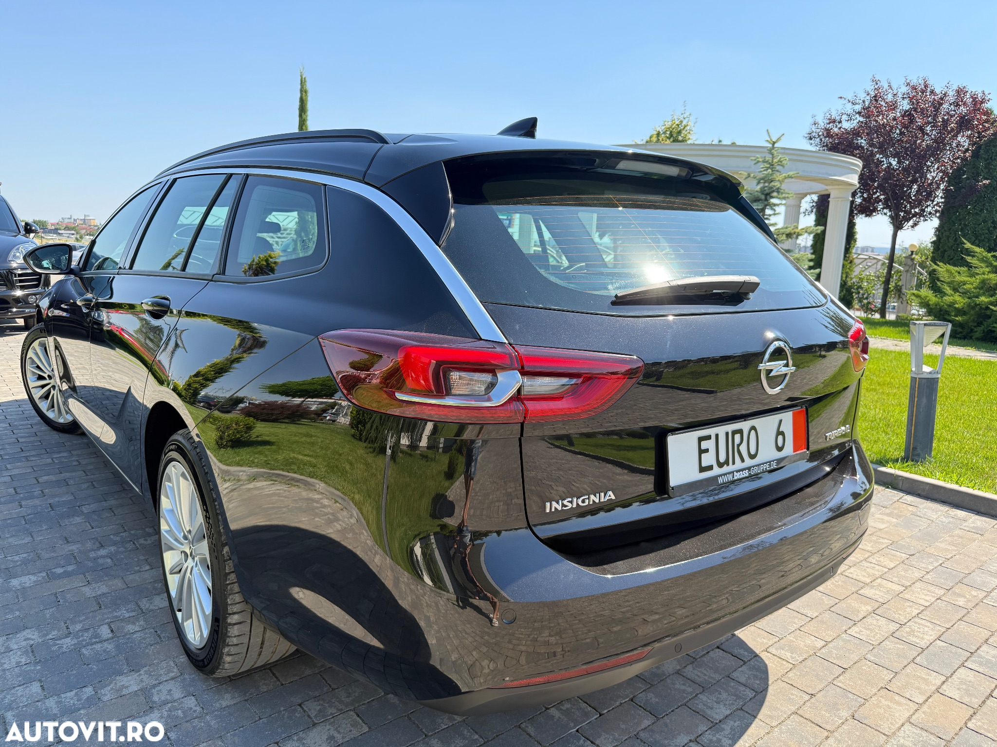 Opel Insignia 2.0 CDTI Automatik Business Innovation - 2