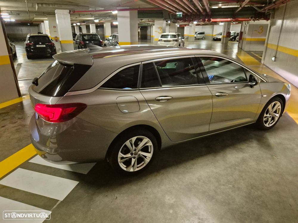 Opel Astra Sports Tourer 1.6 CDTI Innovation S/S - 10
