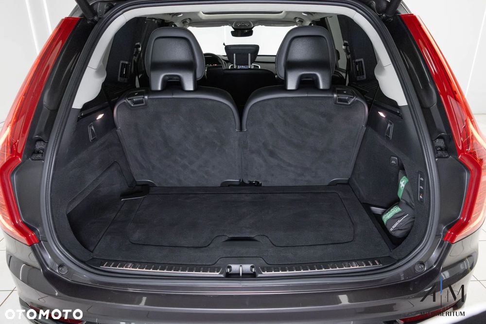Volvo XC 90 T8 AWD Recharge Ultimate Dark - 35