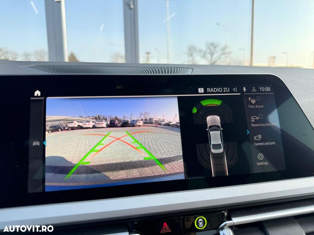 BMW Seria 3 330e AT PHEV - 27