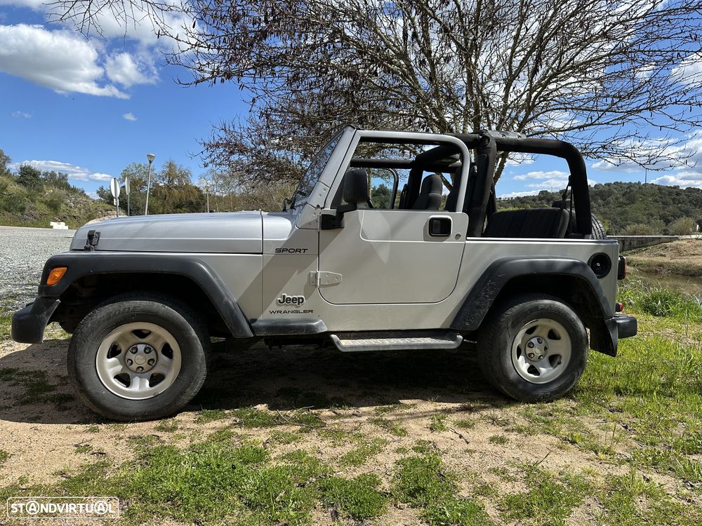 Jeep Wrangler - 18