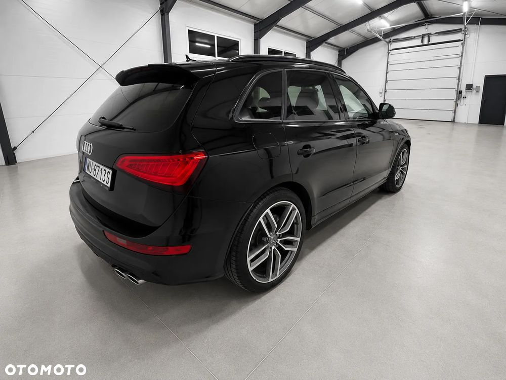 Audi SQ5 - 5