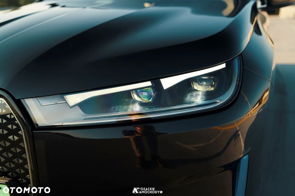 BMW iX - 30