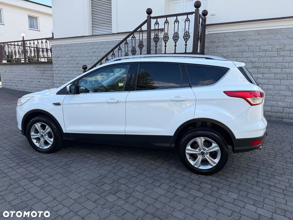 Ford Kuga 1.5 EcoBoost 2x4 Trend - 15