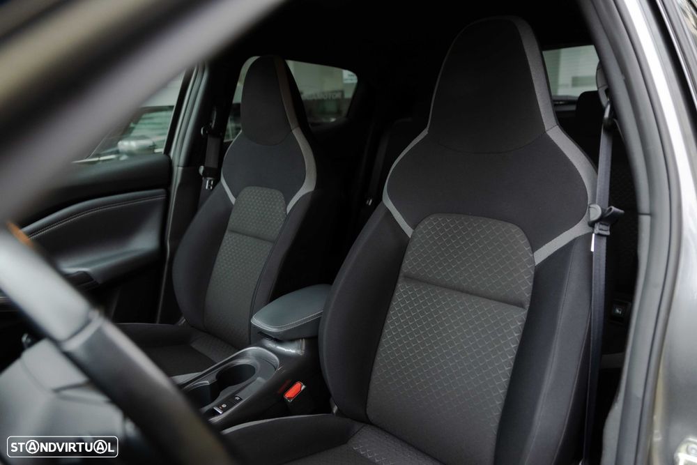 Nissan Juke 1.0 DIG-T N-Connecta DCT - 9