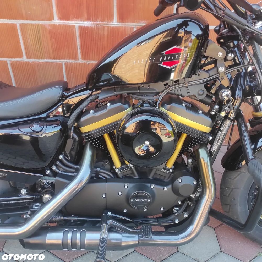 Harley-Davidson Sportster Forty-Eight - 7