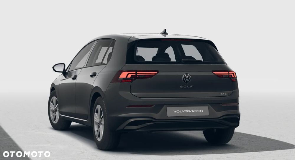 Volkswagen Golf - 5