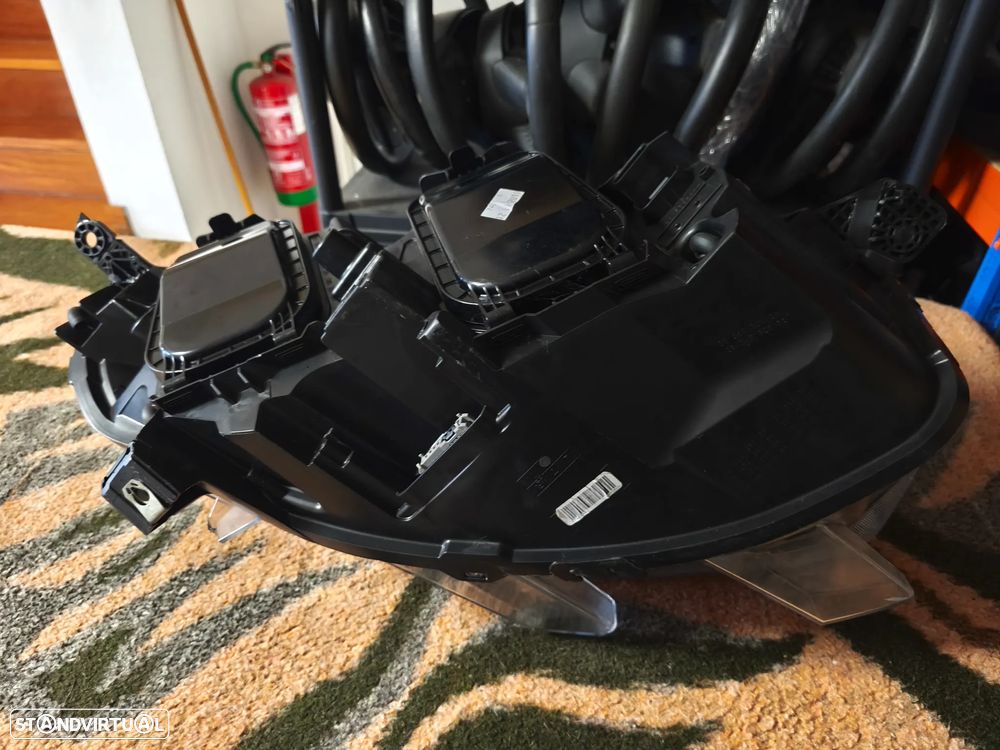 Farol esquerdo bi-xenon citroen Jumpy - 5