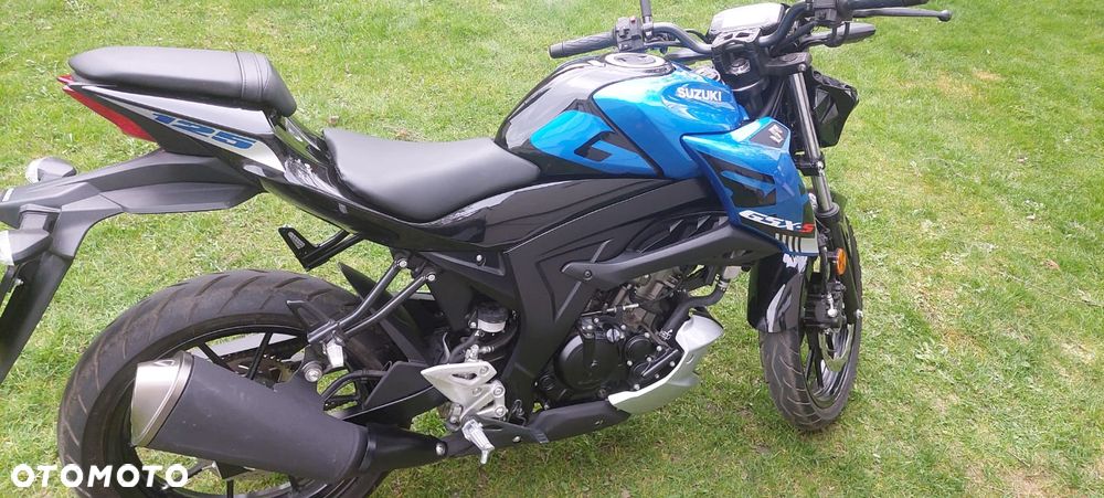 Suzuki GSX - 7