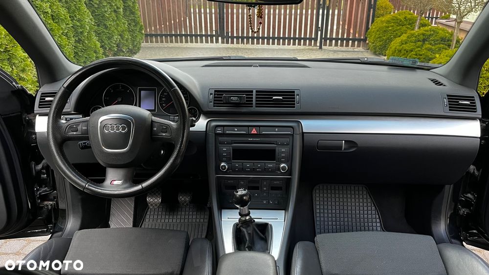 Audi A4 Limousine 2.0 TDI - 11