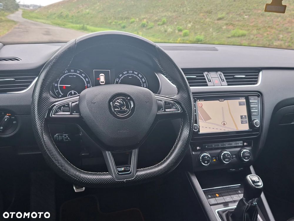 Skoda Octavia 2.0 TDI (Green tec) RS - 31