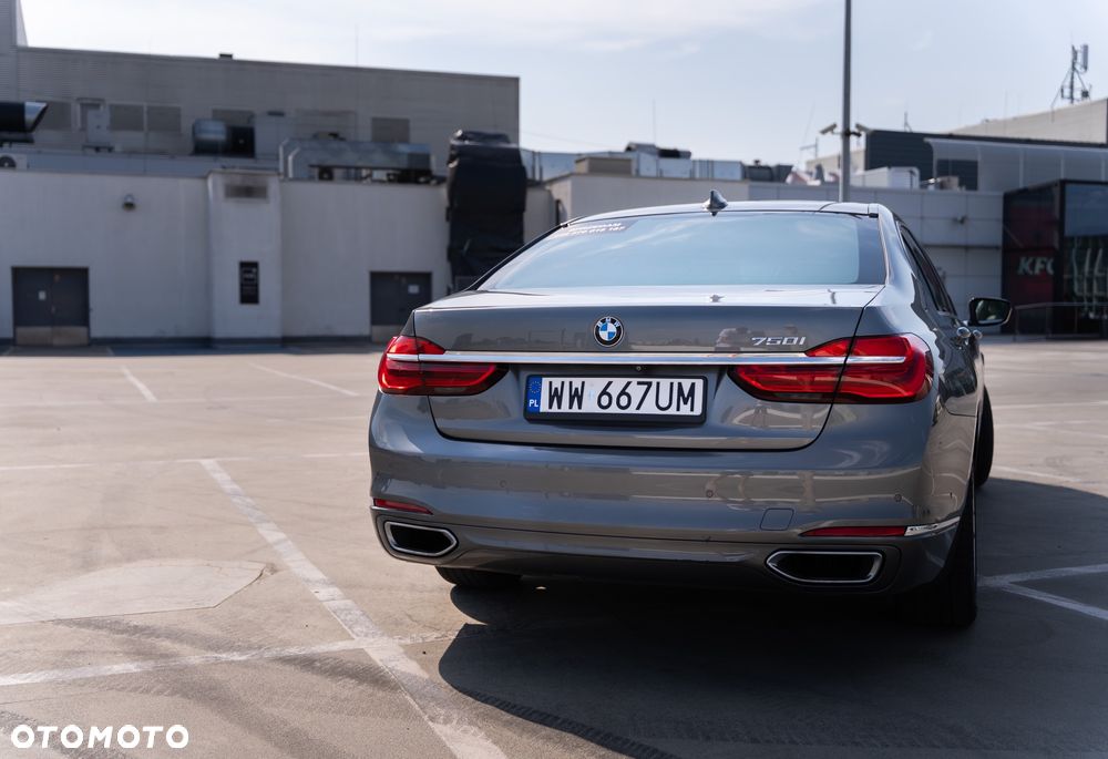BMW Seria 7 - 7