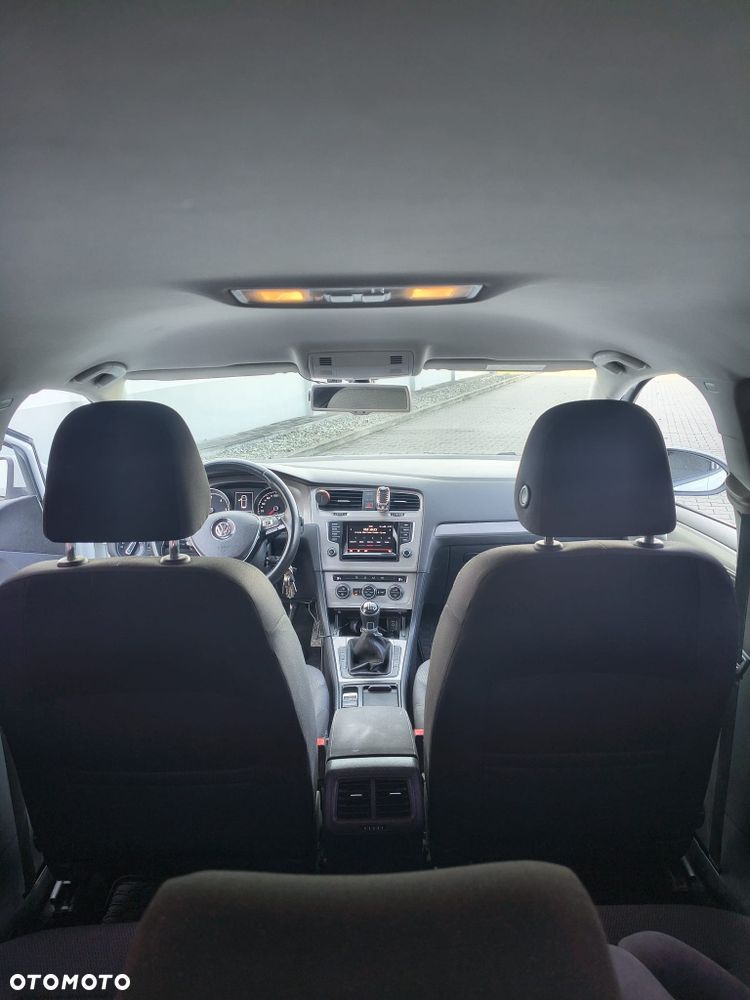 Volkswagen Golf Variant - 8