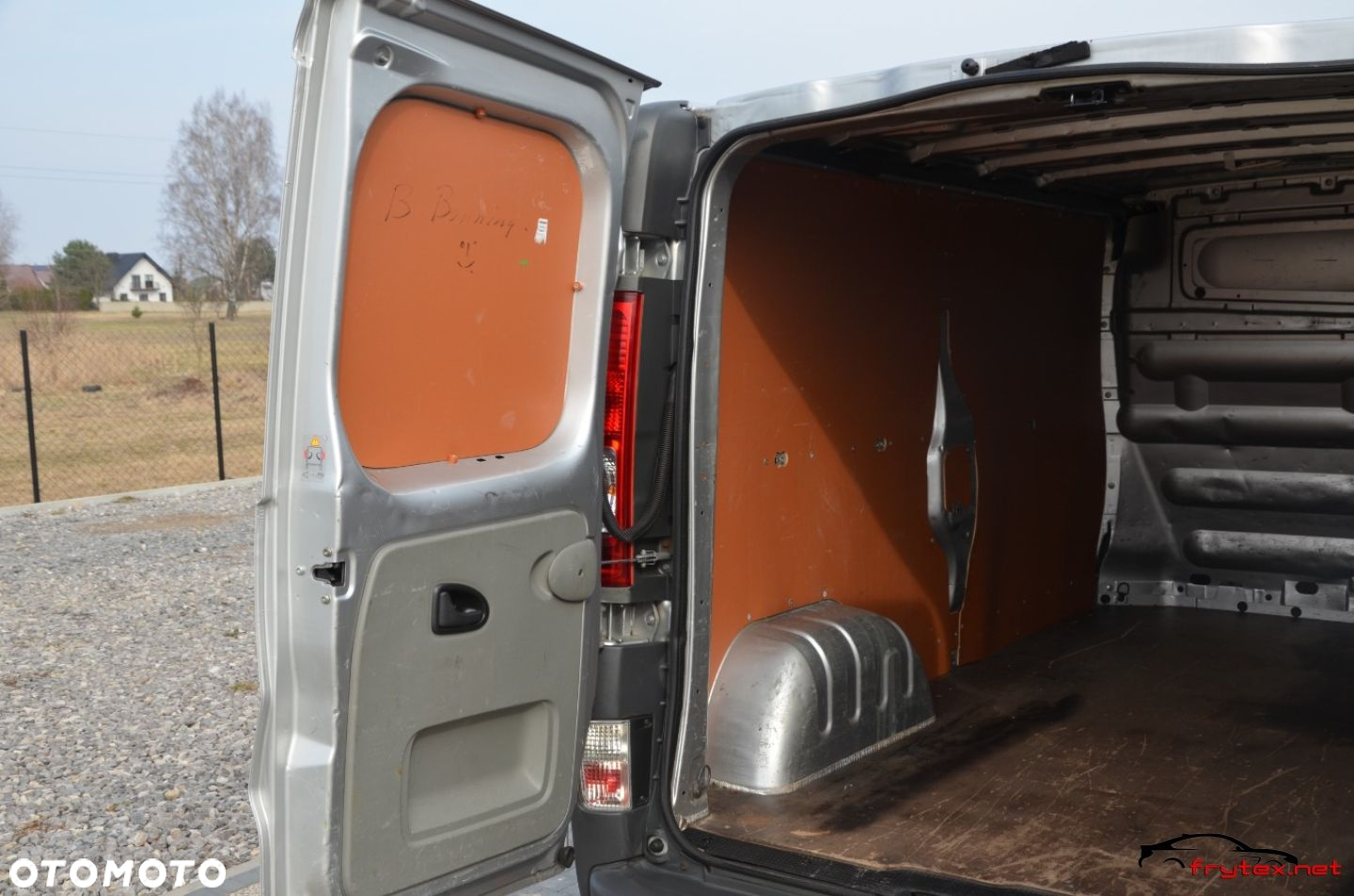 Renault Trafic Long - 16