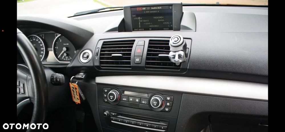 BMW Seria 1 118d DPF Edition Sport - 22