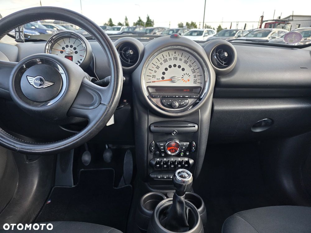 MINI Countryman One - 13