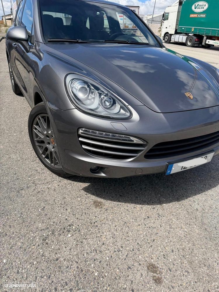 Porsche Cayenne 3.0 V6 - 2