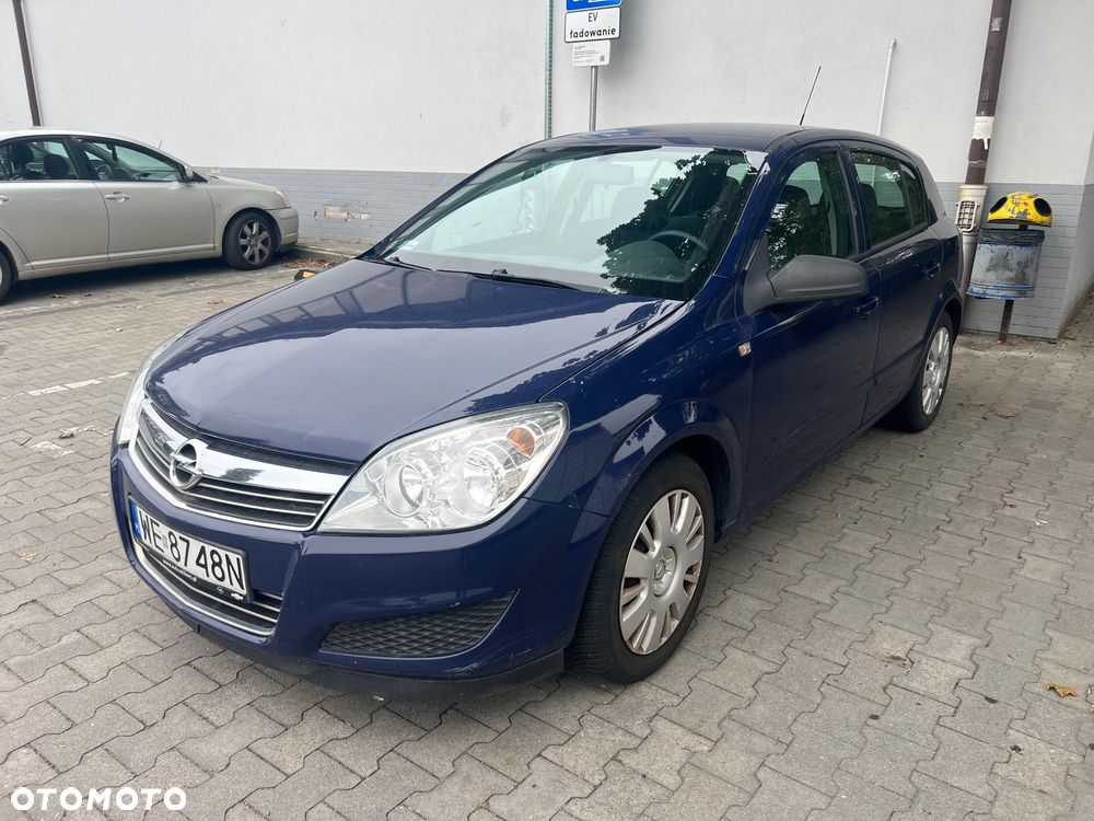 Opel Astra - 1