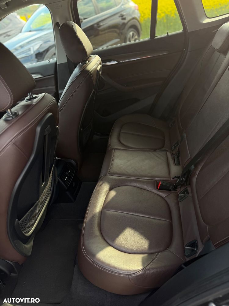 BMW X1 sDrive16d xLine - 22