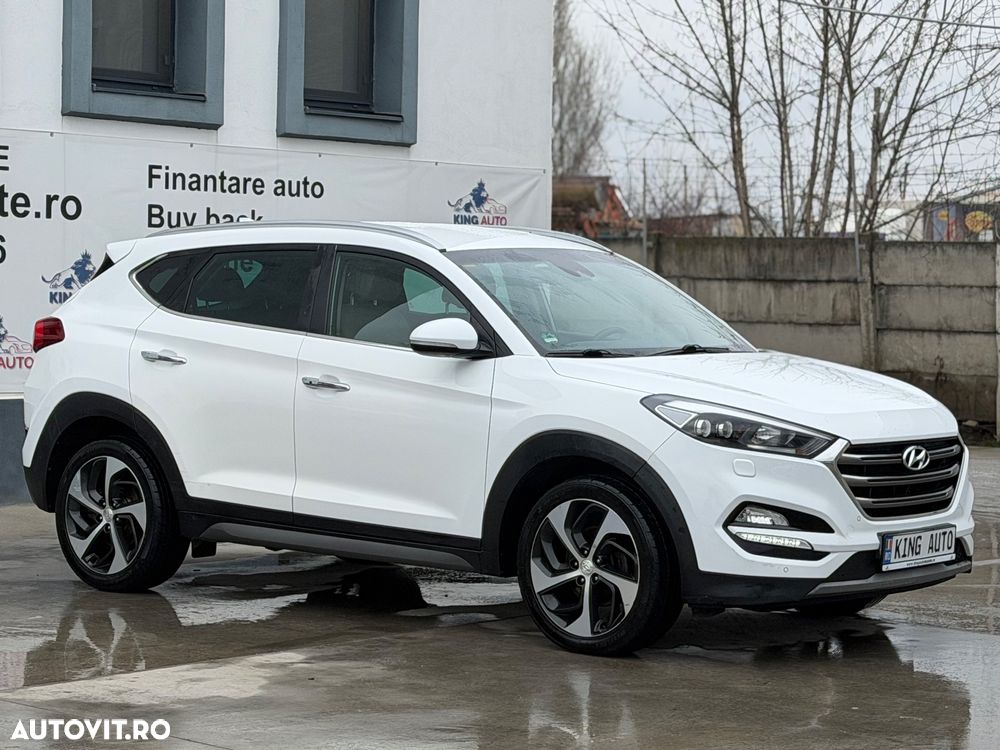 Hyundai Tucson 2.0 CRDI 4WD 6AT Premium+ - 33