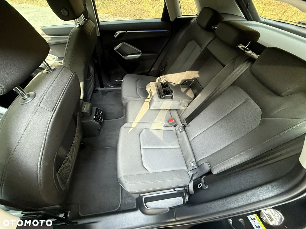 Audi Q3 35 TFSI S tronic - 21