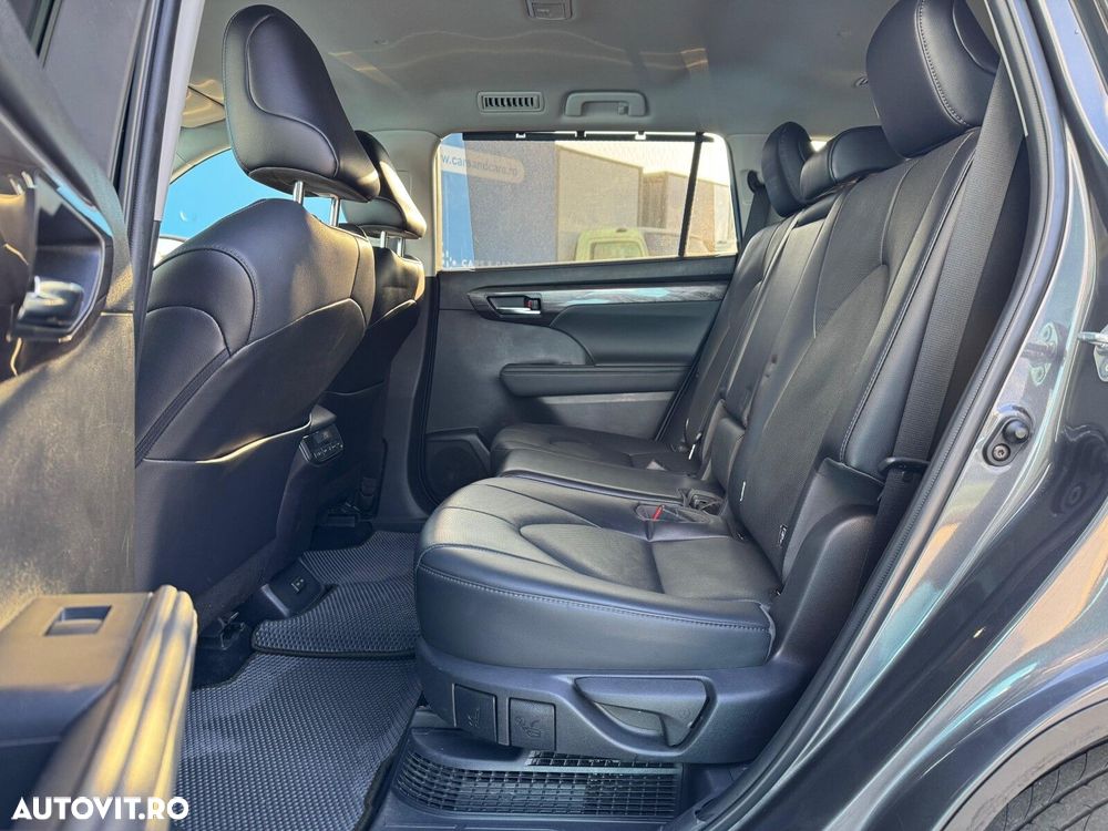 Toyota Highlander - 8