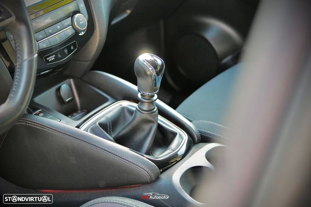 Nissan Qashqai 1.5 dCi N-Connecta Led - 26