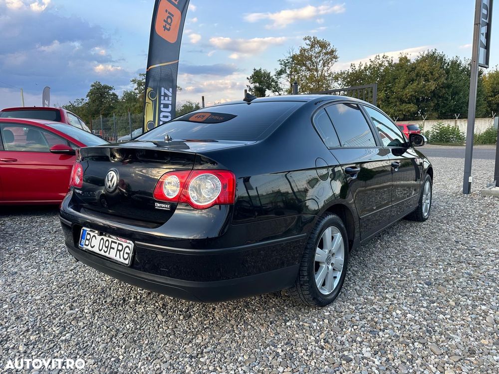 Volkswagen Passat 1.6 Comfortline - 7