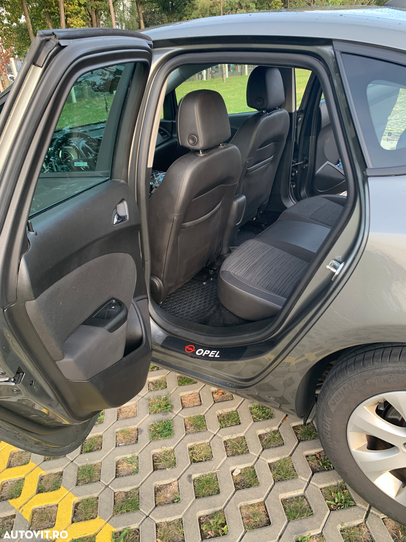 Opel Astra 1.4 ECOTEC Turbo Start/Stop Enjoy - 2