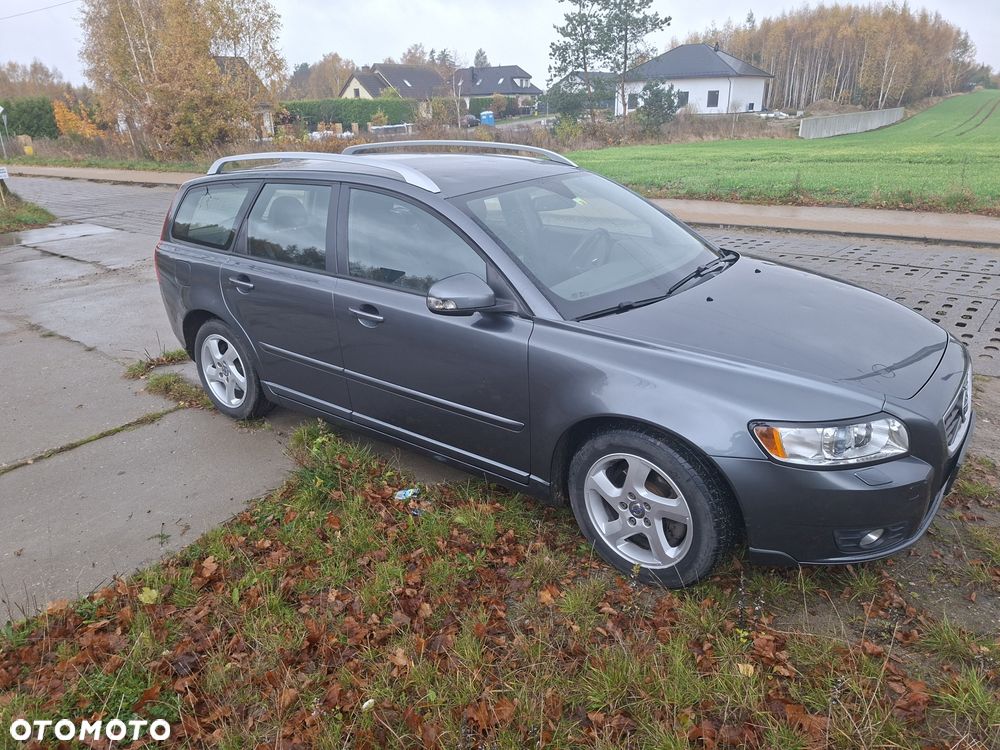 Volvo V50