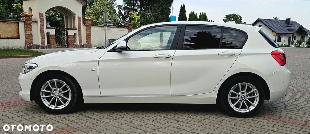 BMW Seria 1 116d Sport Line - 12