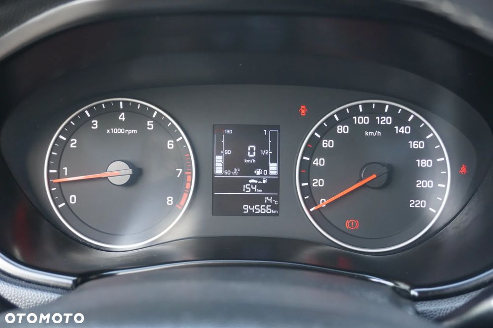 Hyundai i20 blue 1.2 Classic - 27