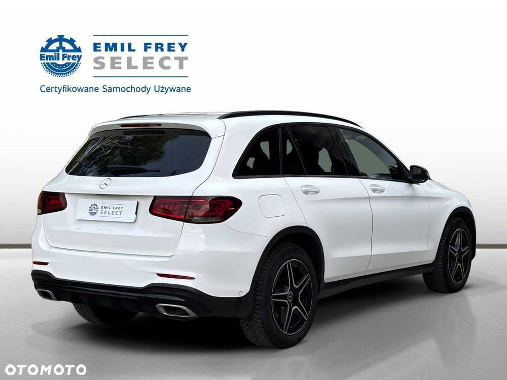 Mercedes-Benz GLC - 6