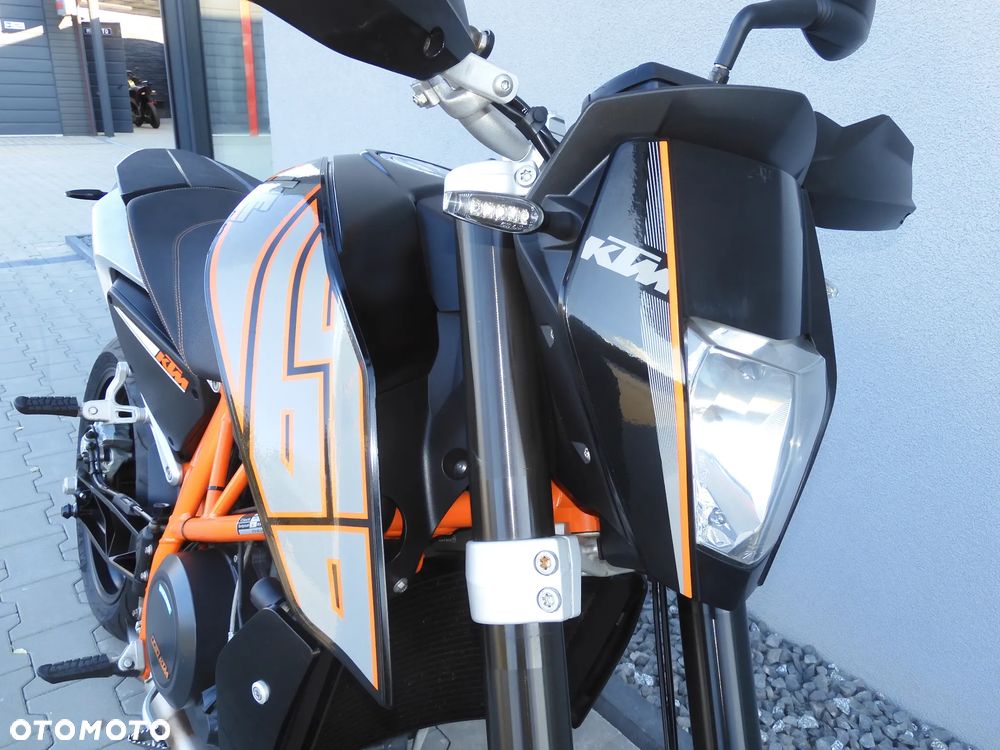 KTM Duke - 4