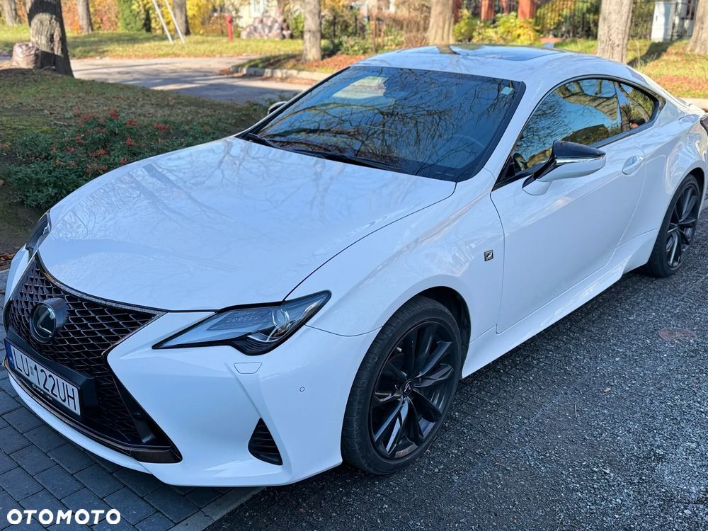 Lexus RC