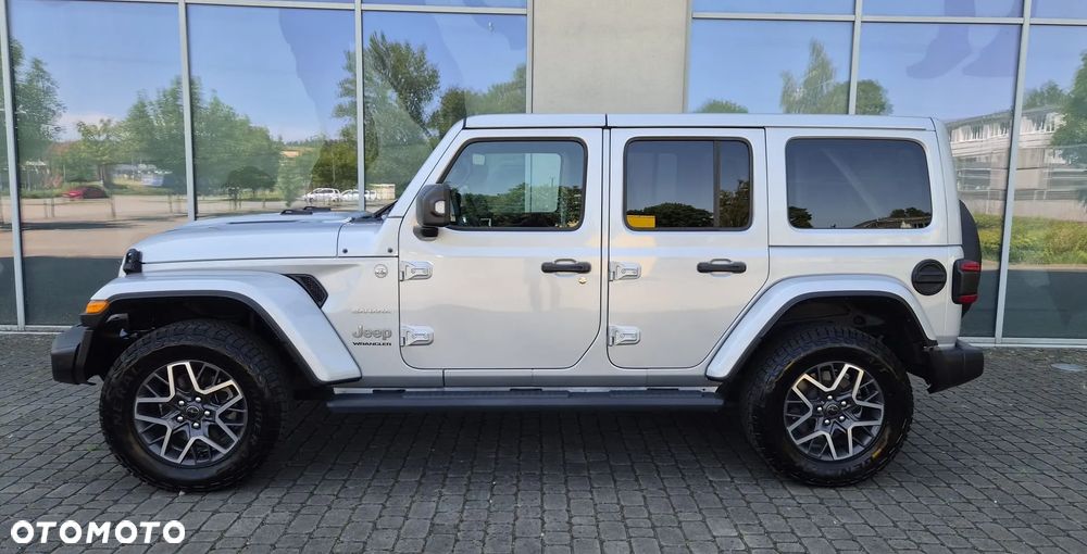 Jeep Wrangler Unlimited GME 2.0 Turbo Sahara - 15