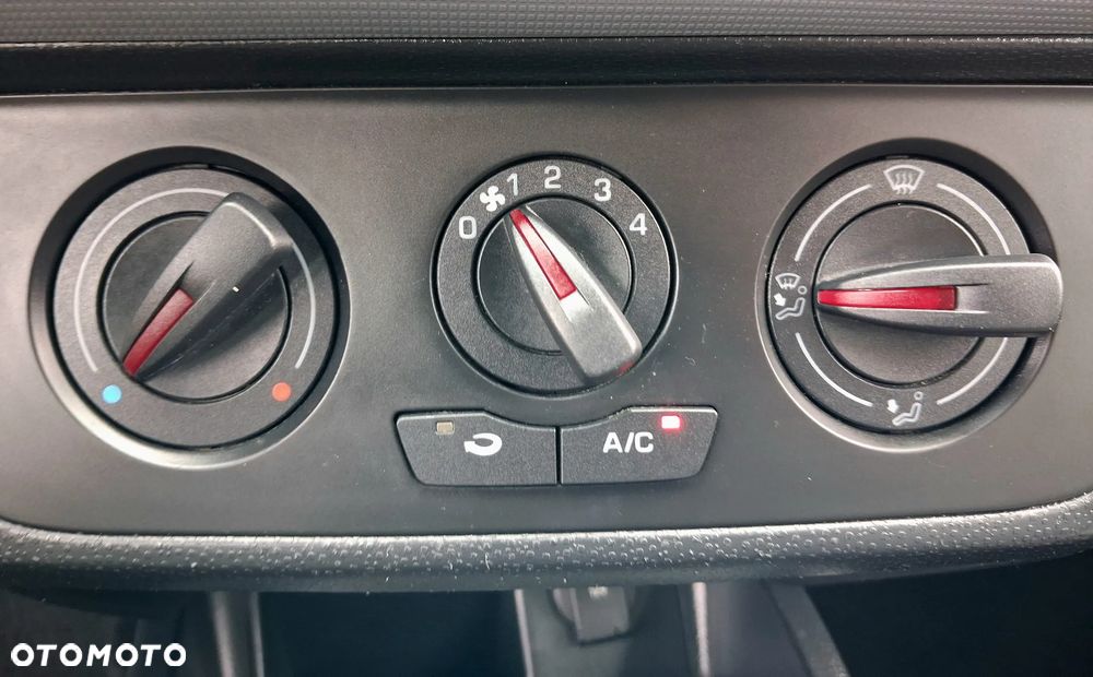 Seat Ibiza 1.4 16V Style Salsa - 33