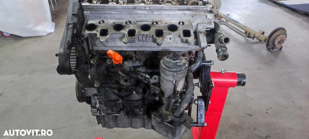 Motor fara capac culbutori volkswagen vw golf 6 hatchback an 2010 cod motor CBBB - 7
